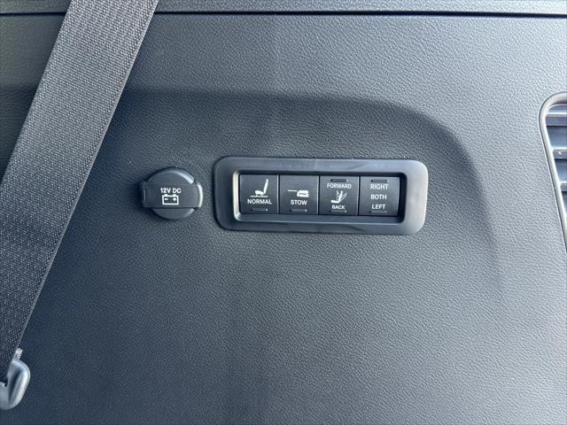 2026 Chrysler Pacifica Pinnacle AWD