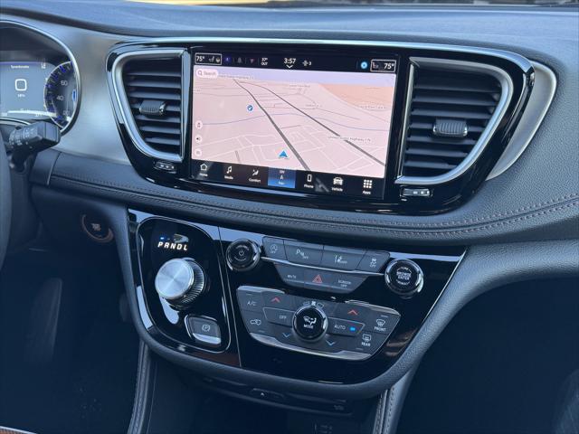 2026 Chrysler Pacifica Pinnacle AWD