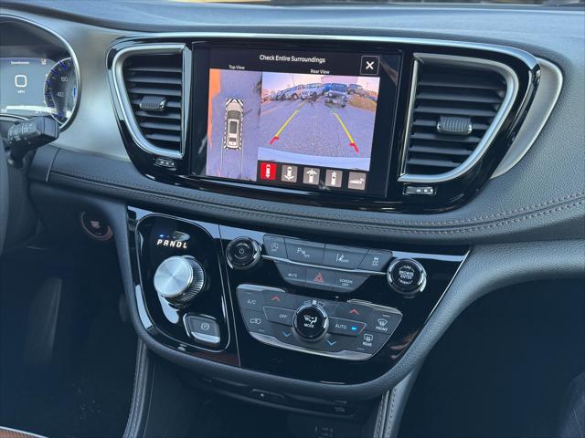 2026 Chrysler Pacifica Pinnacle AWD