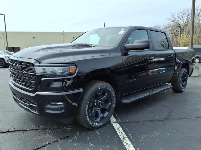 2026 RAM Ram 1500 RAM 1500 EXPRESS CREW CAB 4X4 57 BOX