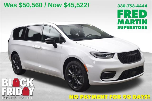 2026 Chrysler Pacifica PACIFICA SELECT AWD