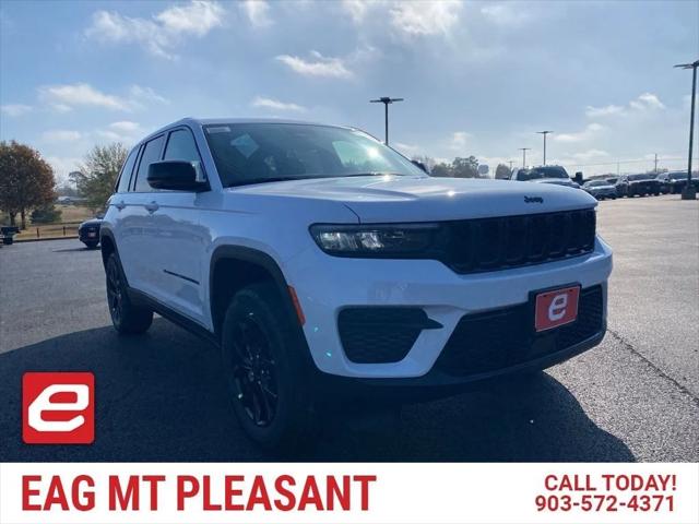 2025 Jeep Grand Cherokee GRAND CHEROKEE ALTITUDE 4X4