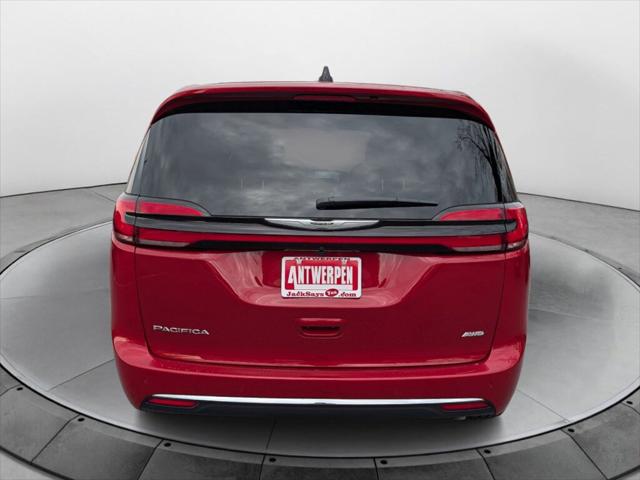 2026 Chrysler Pacifica PACIFICA SELECT AWD