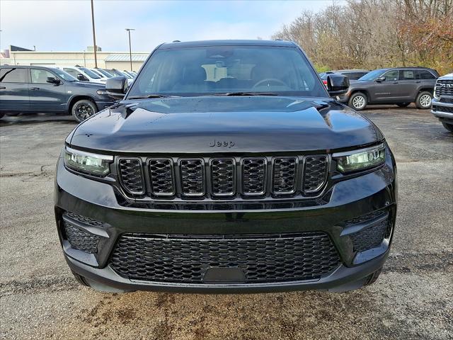 2025 Jeep Grand Cherokee GRAND CHEROKEE ALTITUDE X 4X4