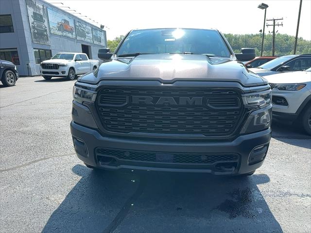 2026 Ram 1500 Warlock Crew Cab 4x4 5'7" Box
