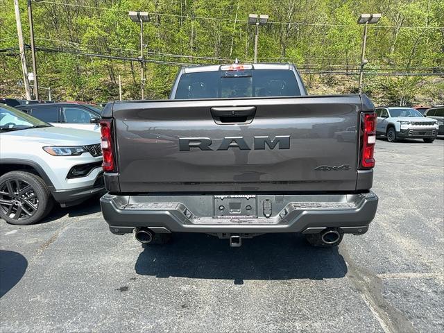 2026 Ram 1500 Warlock Crew Cab 4x4 5'7" Box