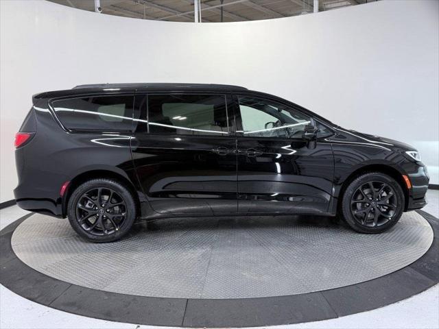 2026 Chrysler Pacifica PACIFICA LIMITED AWD 2026 Chrysler Pacifica PACIFICA LIMITED AWD