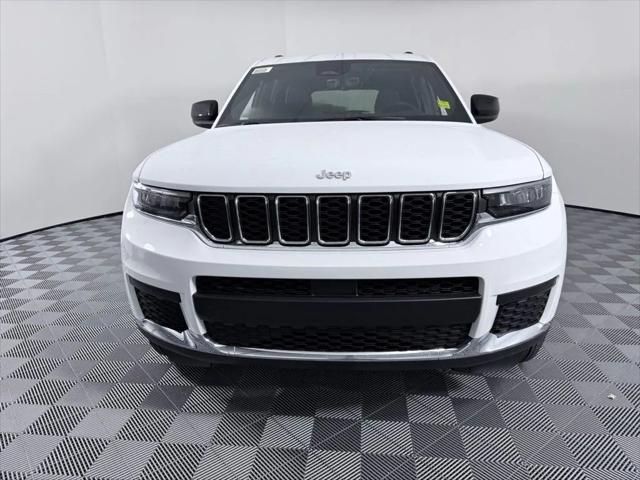 2025 Jeep Grand Cherokee GRAND CHEROKEE L LAREDO 4X2