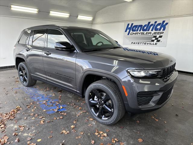 2025 Jeep Grand Cherokee GRAND CHEROKEE ALTITUDE X 4X4