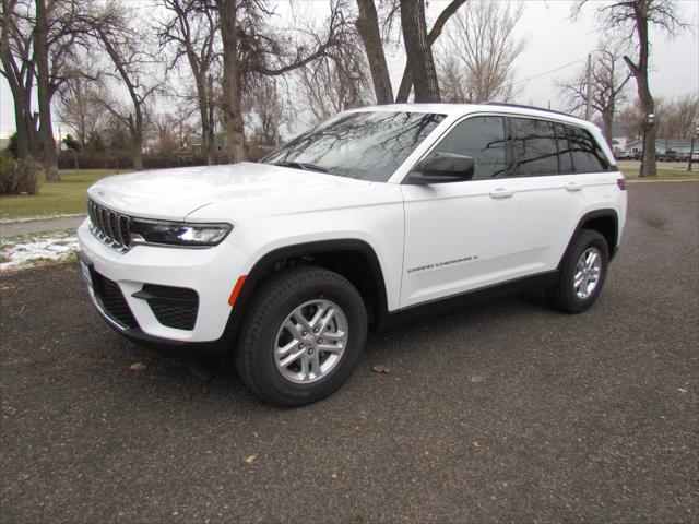 2025 Jeep Grand Cherokee GRAND CHEROKEE LAREDO 4X4