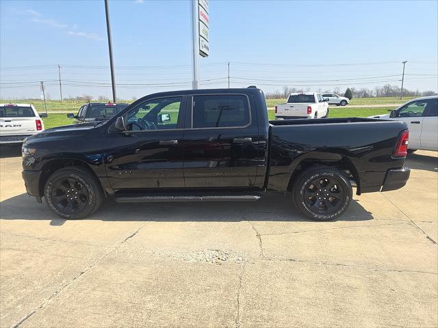 2026 RAM Ram 1500 RAM 1500 EXPRESS CREW CAB 4X4 57 BOX