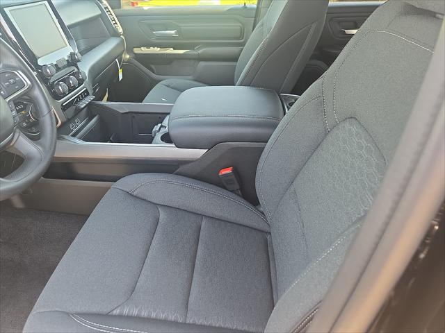 2026 Ram 1500 Express Crew Cab 4x4 57 Box
