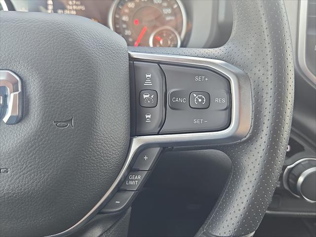 2026 Ram 1500 Express Crew Cab 4x4 57 Box