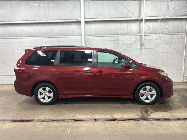 2018 Toyota Sienna LE 8 Passenger 2018 Toyota Sienna LE 8 Passenger