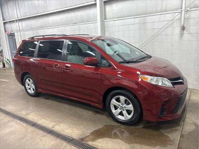 2018 Toyota Sienna LE 8 Passenger 2018 Toyota Sienna LE 8 Passenger