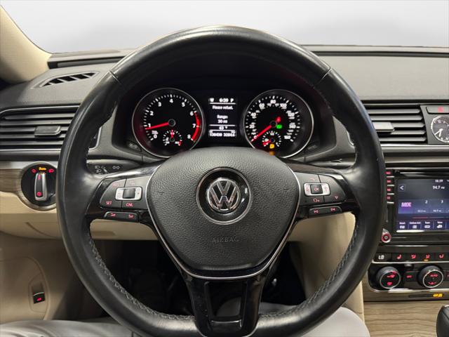 2017 Volkswagen Passat 1.8T SE