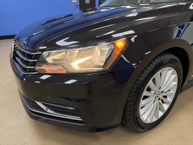 2017 Volkswagen Passat 1.8T SE