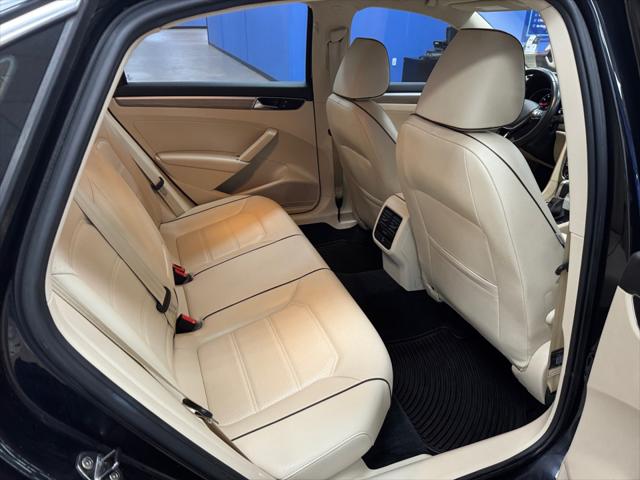 2017 Volkswagen Passat 1.8T SE
