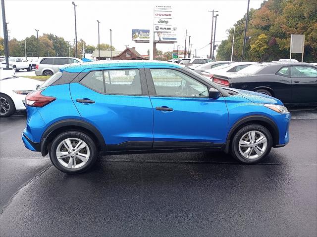 2023 Nissan Kicks S Xtronic CVT 2023 Nissan Kicks S Xtronic CVT