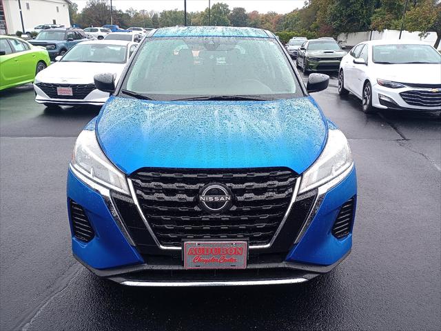 2023 Nissan Kicks S Xtronic CVT 2023 Nissan Kicks S Xtronic CVT
