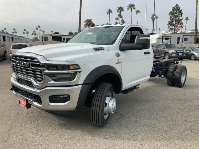 2025 RAM Ram 5500 Chassis Cab RAM 5500 TRADESMAN CHASSIS REGULAR CAB 4X4 84 CA