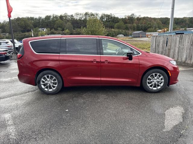 2026 Chrysler Pacifica PACIFICA LIMITED