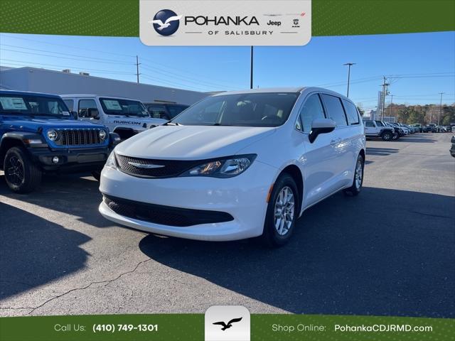 2022 Chrysler Voyager LX 2022 Chrysler Voyager LX