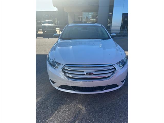 2015 Ford Taurus Limited