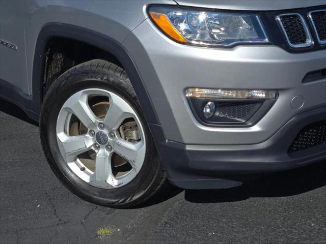 2019 Jeep Compass Latitude 4x4 2019 Jeep Compass Latitude 4x4