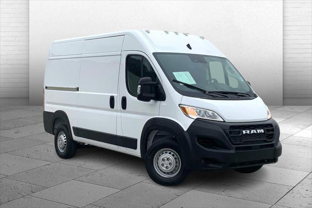 2025 RAM ProMaster 2500 Cargo Van Tradesman High Roof 136 WB w/Pass Seat 2025 RAM ProMaster 2500 Cargo Van Tradesman High Roof 136 WB w/Pass Seat