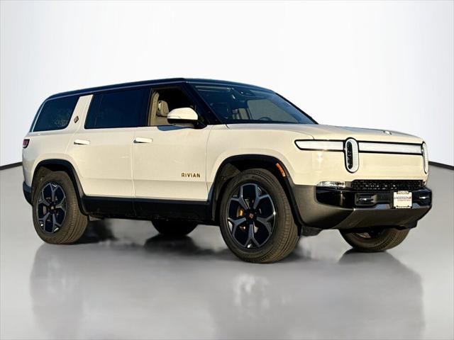 2023 Rivian R1S Adventure 2023 Rivian R1S Adventure