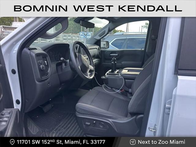 2022 Chevrolet Silverado 1500 2WD Crew Cab Short Bed Custom