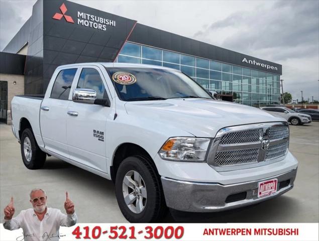 2022 RAM 1500 Classic SLT Crew Cab 4x4 57 Box