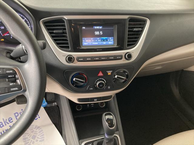 2022 Hyundai Accent SE
