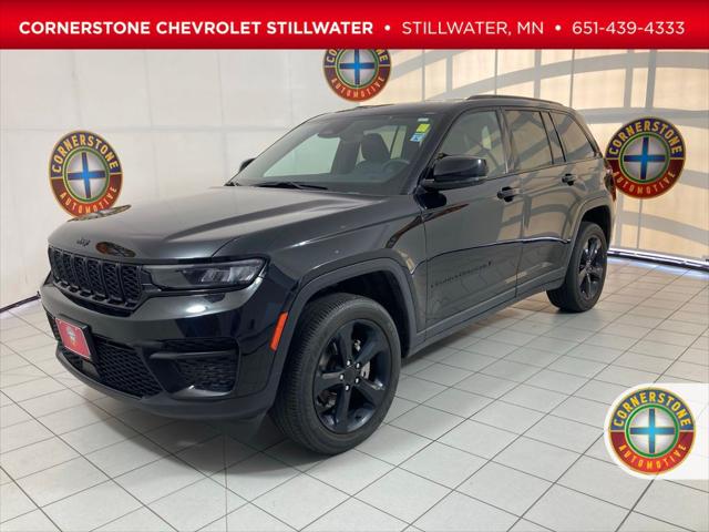 2023 Jeep Grand Cherokee Altitude 4x4