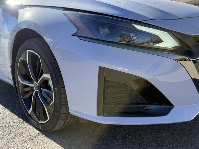 2025 Nissan Altima SR AWD