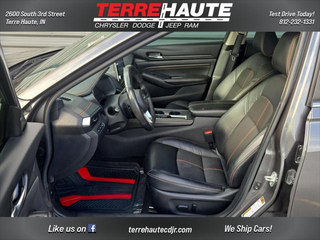 2022 Nissan Altima SR FWD 2022 Nissan Altima SR FWD