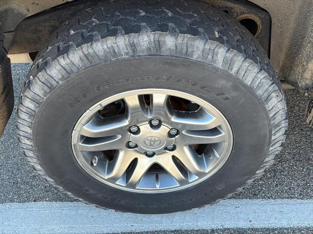 2005 Toyota Sequoia Limited V8 2005 Toyota Sequoia Limited V8