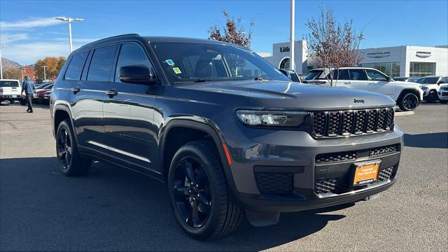 2023 Jeep Grand Cherokee L Altitude 4x4 2023 Jeep Grand Cherokee L Altitude 4x4