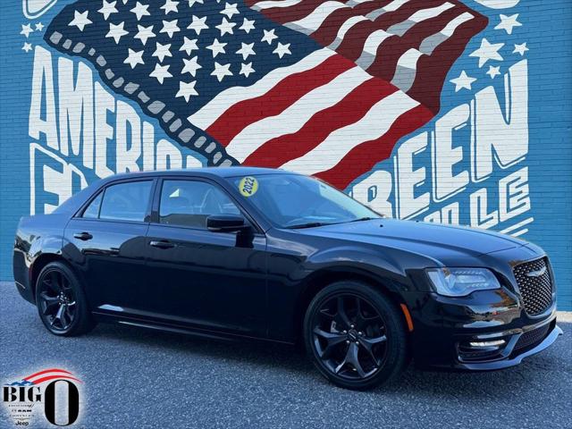 2022 Chrysler 300 Touring L 2022 Chrysler 300 Touring L