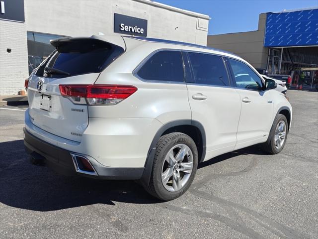 2018 Toyota Highlander Hybrid Limited Platinum