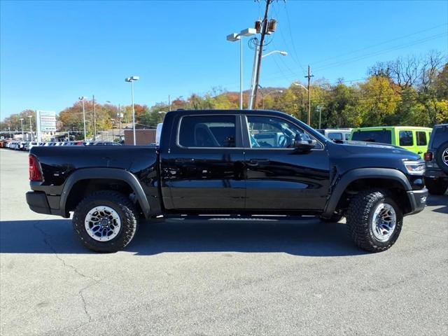 2025 RAM 1500 RHO Crew Cab 4x4 57 Box 2025 RAM 1500 RHO Crew Cab 4x4 57 Box