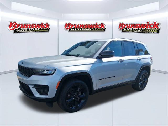 2023 Jeep Grand Cherokee Altitude X 4x4 2023 Jeep Grand Cherokee Altitude X 4x4