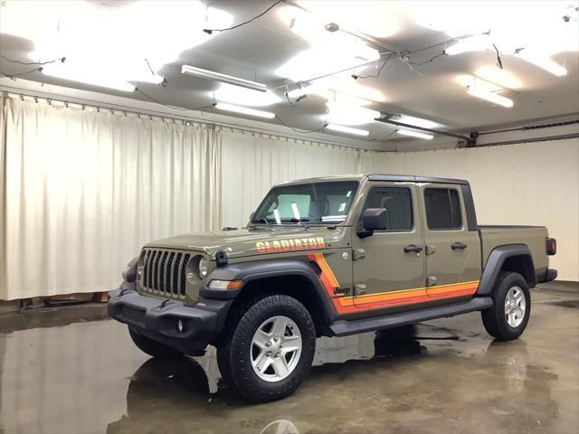 2020 Jeep Gladiator Sport S 4X4 2020 Jeep Gladiator Sport S 4X4