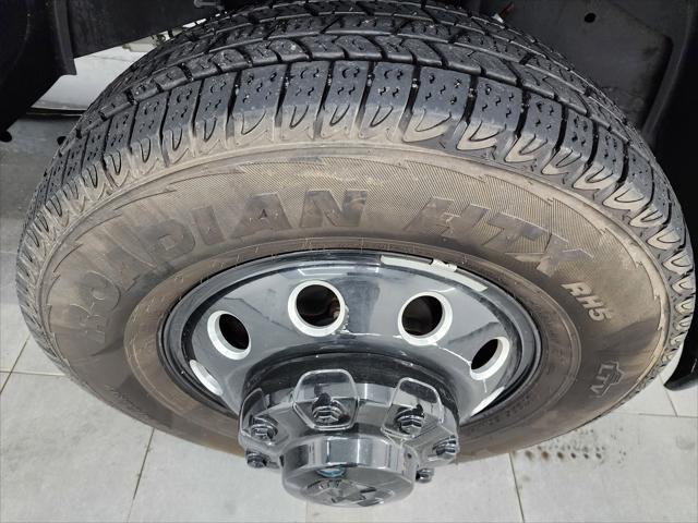 2023 RAM 3500 Laramie Crew Cab 4x4 8 Box 2023 RAM 3500 Laramie Crew Cab 4x4 8 Box