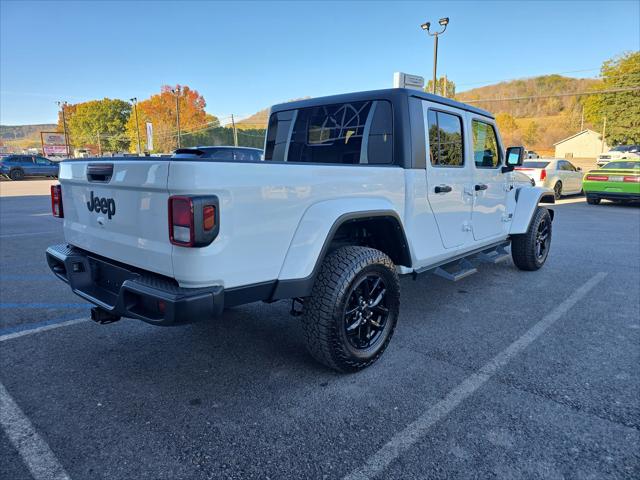 2022 Jeep Gladiator Altitude 4x4