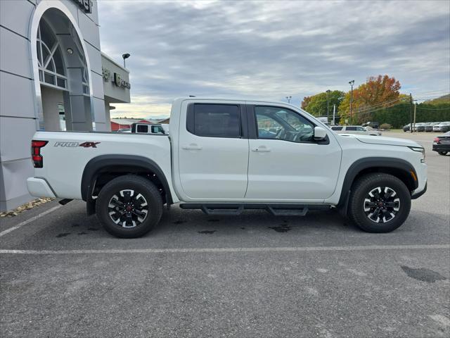 2022 Nissan Frontier Crew Cab PRO-4X 4x4 2022 Nissan Frontier Crew Cab PRO-4X 4x4