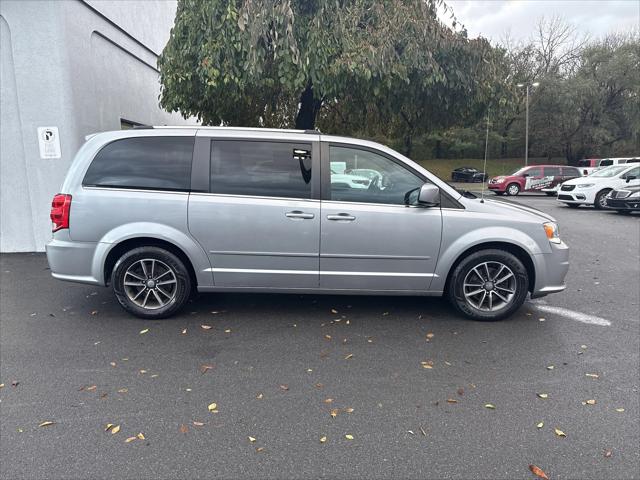 2017 Dodge Grand Caravan SXT 2017 Dodge Grand Caravan SXT
