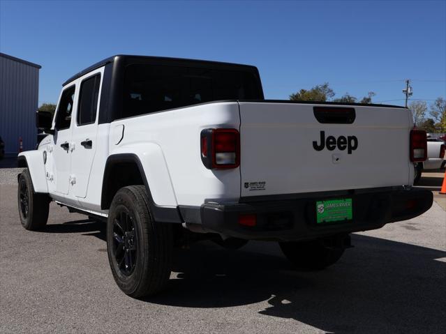 2022 Jeep Gladiator Altitude 4x4 2022 Jeep Gladiator Altitude 4x4