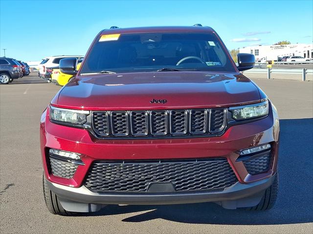 2025 Jeep Grand Cherokee Limited 4x4 2025 Jeep Grand Cherokee Limited 4x4